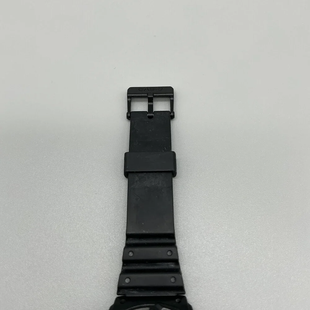 Casio MRW-200H Mens Watch 43mm Black Dial Black Resin Day Date New Battery